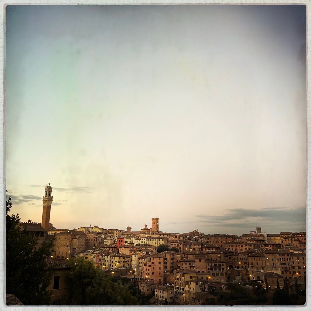 HipstamaticPhoto-782412053375150.jpeg